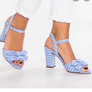 Brand new Madden girl striped heels